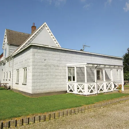 Two-bedroom In Lejlighed Bagenkop